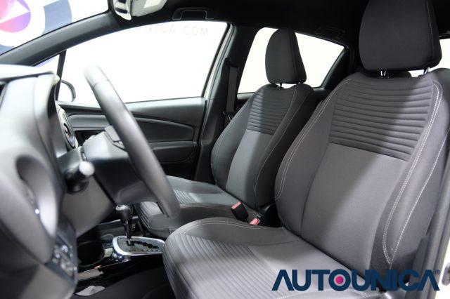 TOYOTA Yaris 1.5 HYBRID 5 PORTE TREND WHITE EDITION