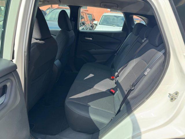 NISSAN Qashqai MHEV 140 CV Business