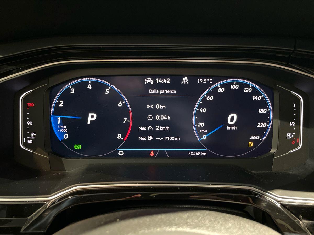 VOLKSWAGEN Taigo - Taigo 1.5 tsi R-Line 150cv dsg