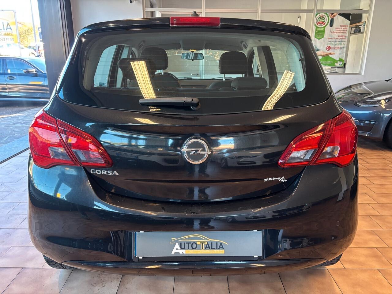 Opel Corsa 5p 1.4 b-Color Gpl 90cv