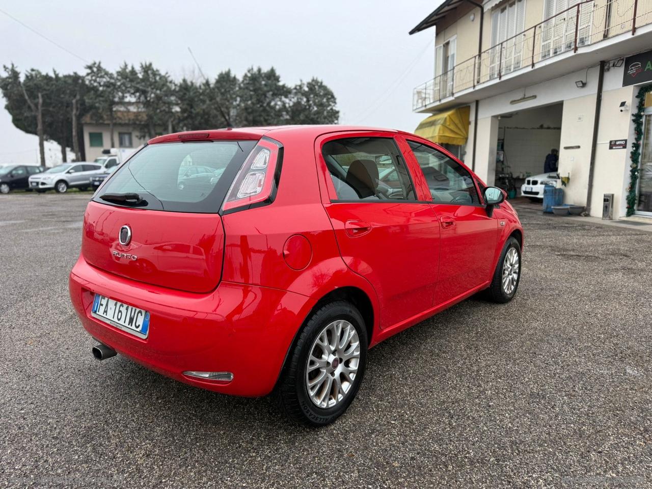 FIAT Punto 1.3 MJT II S&S 75CV LOUNGE