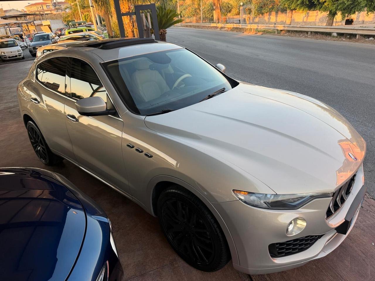 Maserati Levante V6 Diesel 275 CV AWD Gransport