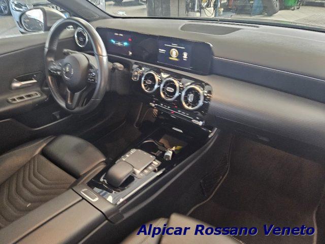 MERCEDES-BENZ A 180 d Automatic EDITION Premium
