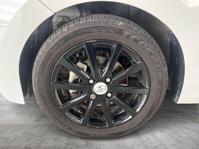 Toyota Aygo Aygo 5p 1.0 x-play my15