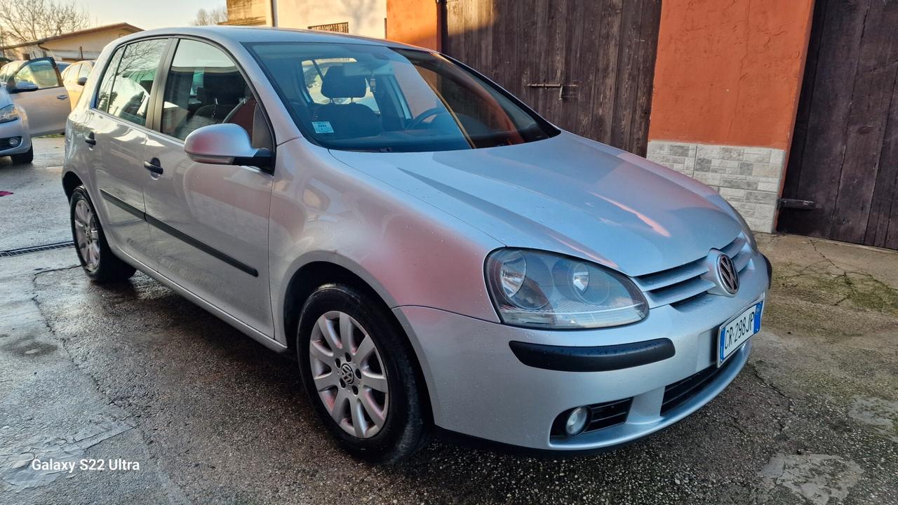 Volkswagen Golf 2.0 16V TDI 5p. Sportline neop