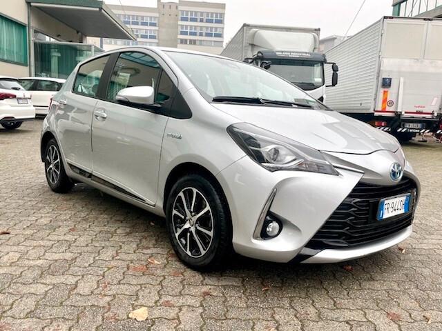 Toyota Yaris 1.5 Hybrid 5 Grey Navigatore uniprop. Garanzia