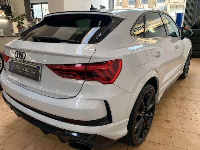 Audi RS Q3 Q3 Sportback RS 2.5 quattro s-tronic