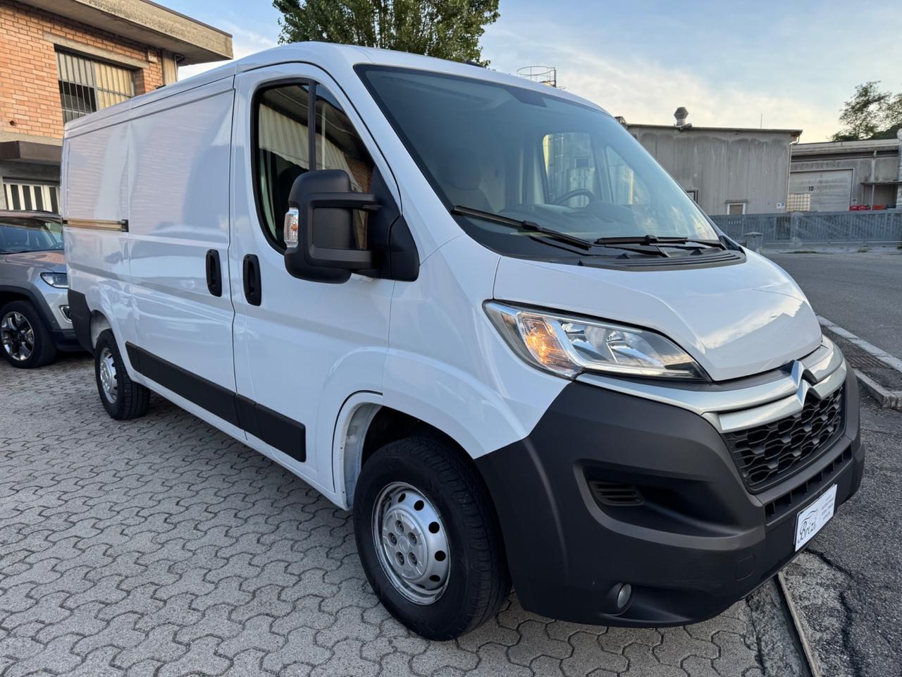 Citroen Jumper 330 2.2 BlueHDi 120 S&S L2H1 Furgone