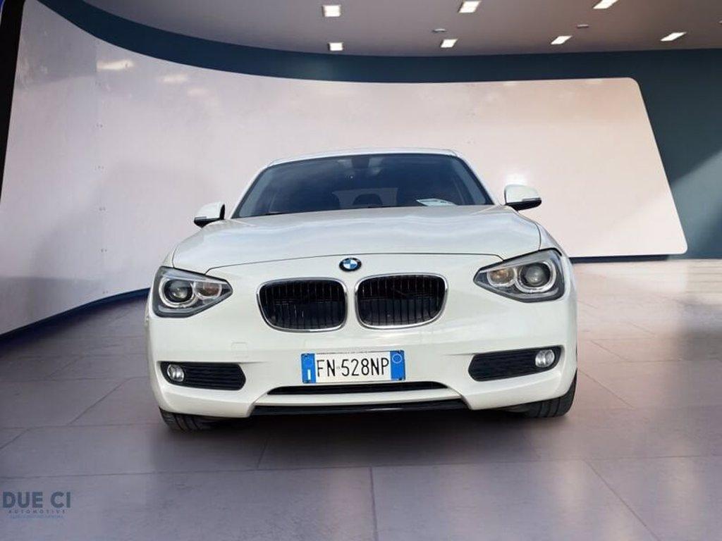 BMW 116d 5p. Urban del 2014
