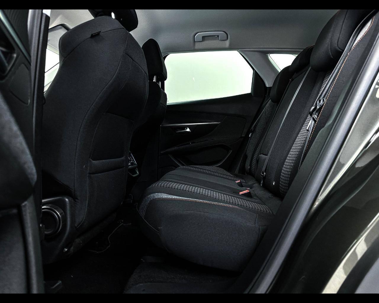 PEUGEOT 3008 2ª serie - 3008 PureTech Turbo 130 S&S Active