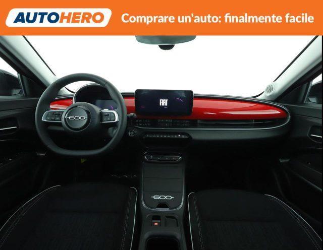 FIAT 600 Hybrid 110 CV DCT MHEV La Prima II