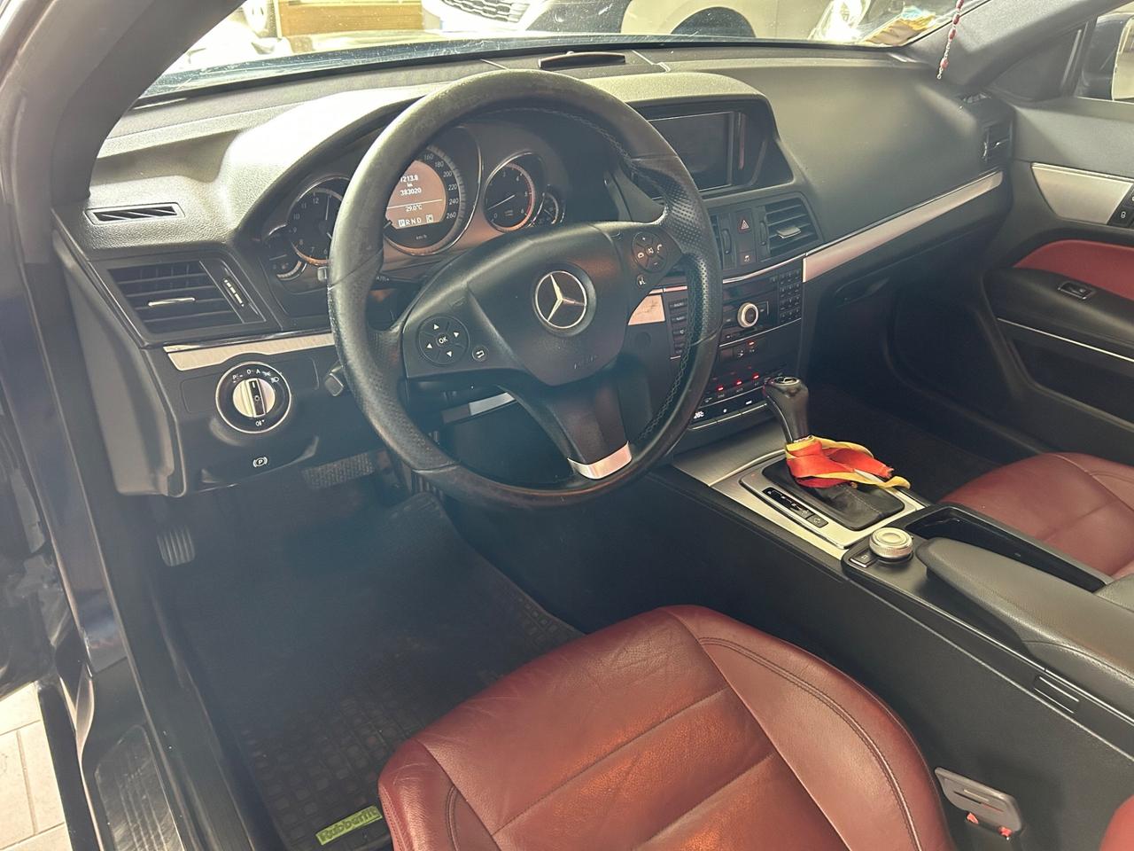 Mercedes-Benz E 350 CDI BlueEFFICIENCY Avantgarde