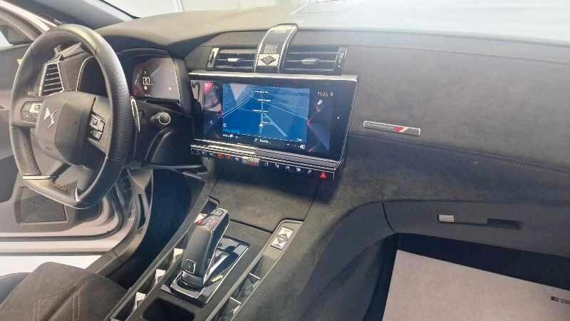 DS Automobiles DS 7 Crossback 2.0 Bluehdi 180 CV Performance Line Auto
