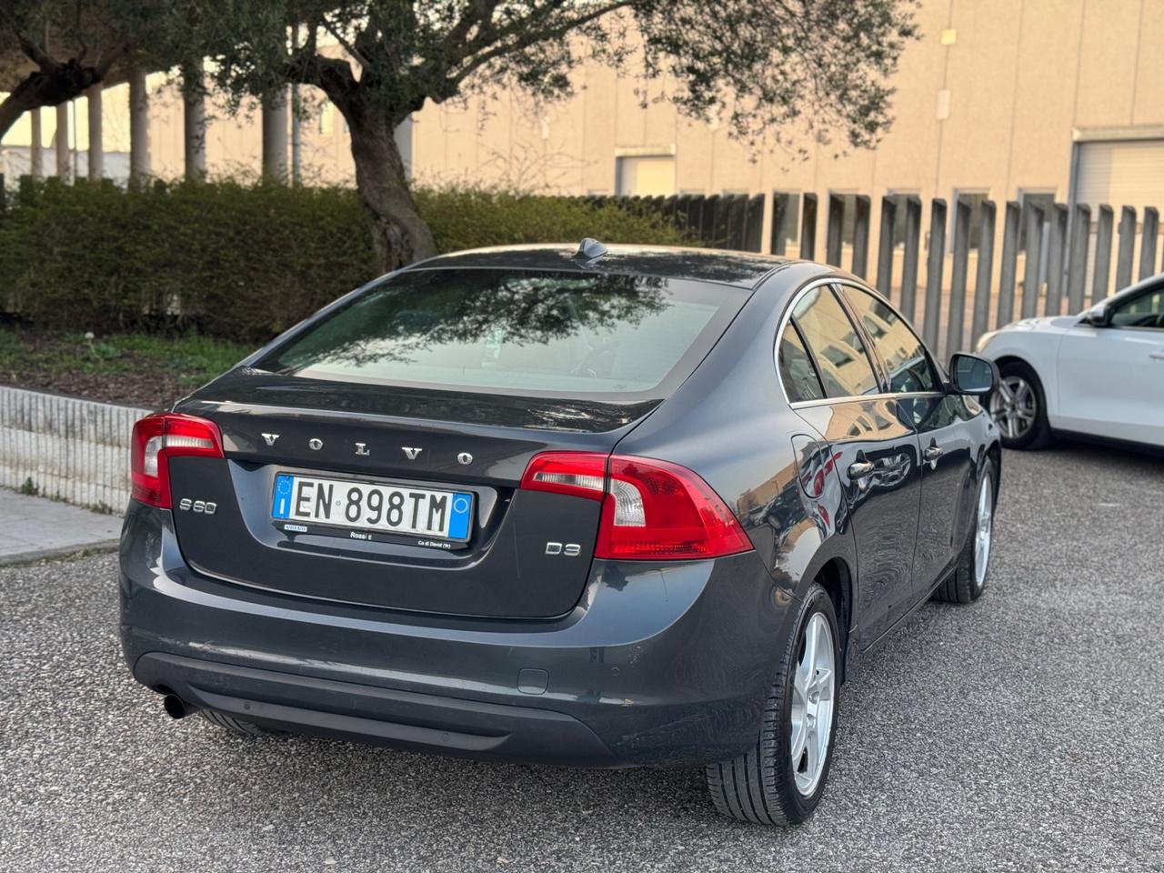 Volvo S60 D3 2.0D 163cv Automatico Summum