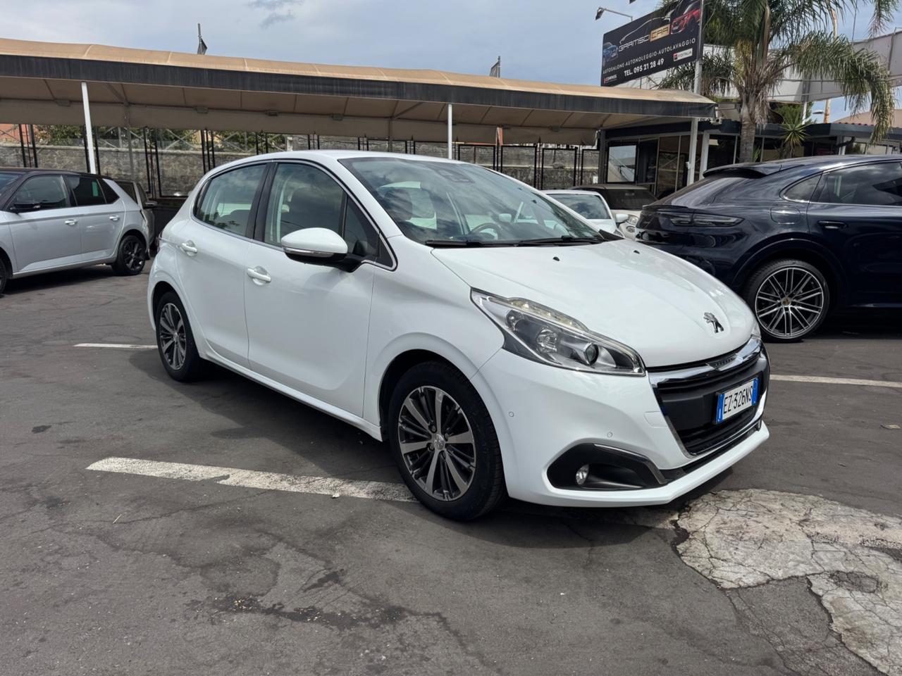 Peugeot 208 PureTech Turbo 110 EAT6 S&S 5 porte Allure