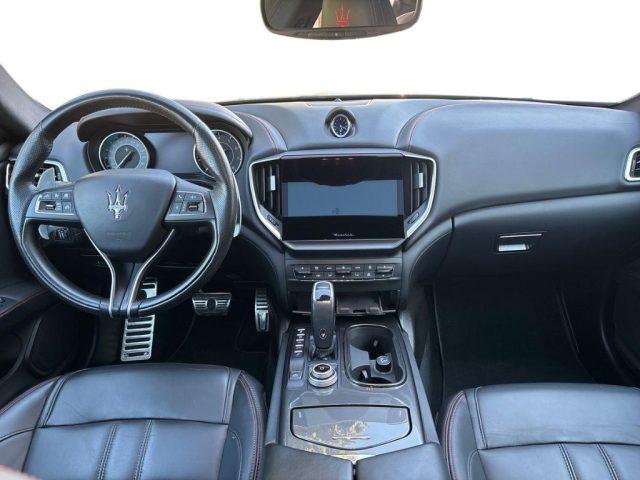 MASERATI Ghibli L4 330 CV MHEV Gransport