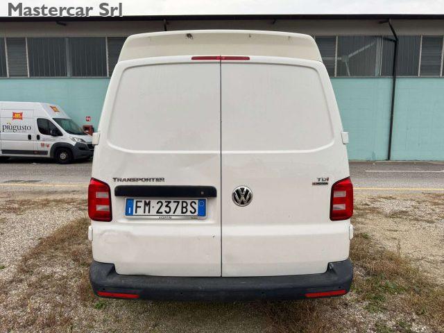 VOLKSWAGEN T6 Transporter 2.0 TDI 150cv 4MOTION 4x4 TM - FM237B