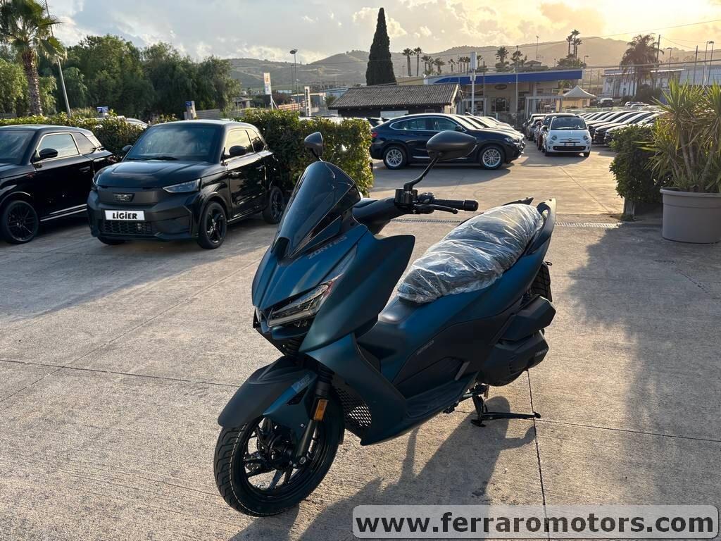 Zontes ZT 125 D Nuovo pronto consegna 2025/Km 0 Vieni da noi a scoprirla