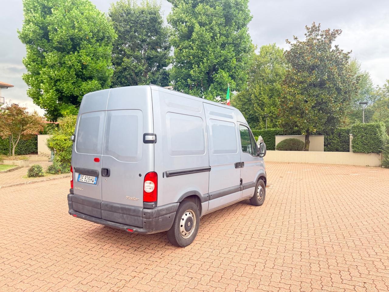 FURGONE RENAULT MASTER