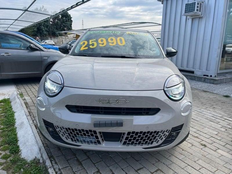 FIAT 600 600 Hybrid 110 CV DCT MHEV La Prima II