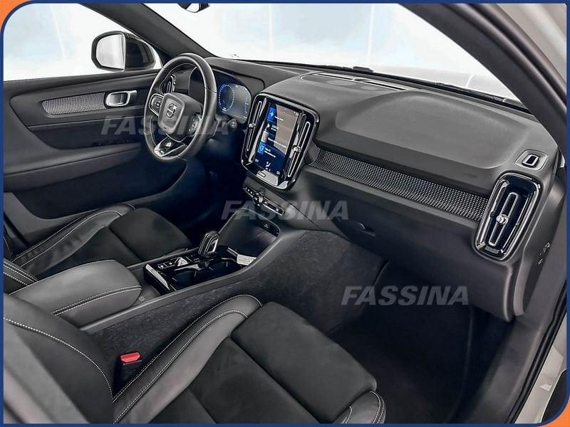 Volvo XC40 T5 Recharge Plug-in Hybrid R-design