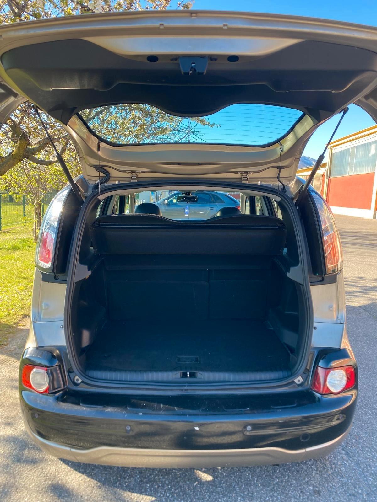 Citroen C3 Picasso Exclusive 1.6 /120cv GPL (2033) Tetto Panoramico /Pelle - Ok NEOPATENTATI