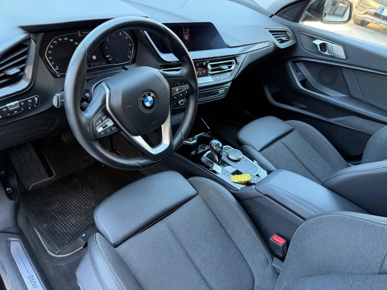 Bmw 118 118i 5p. Luxury
