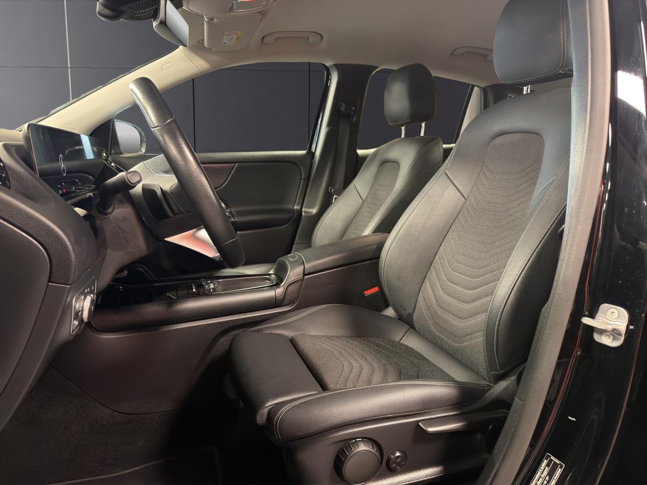Mercedes GLA 180 d Advanced auto