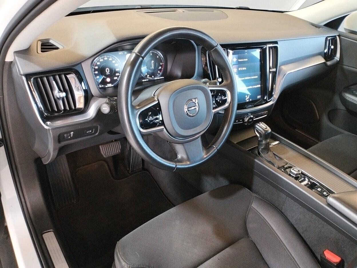 Volvo V60 Cross Country 2.0 d4 Business Plus awd geartronic my20