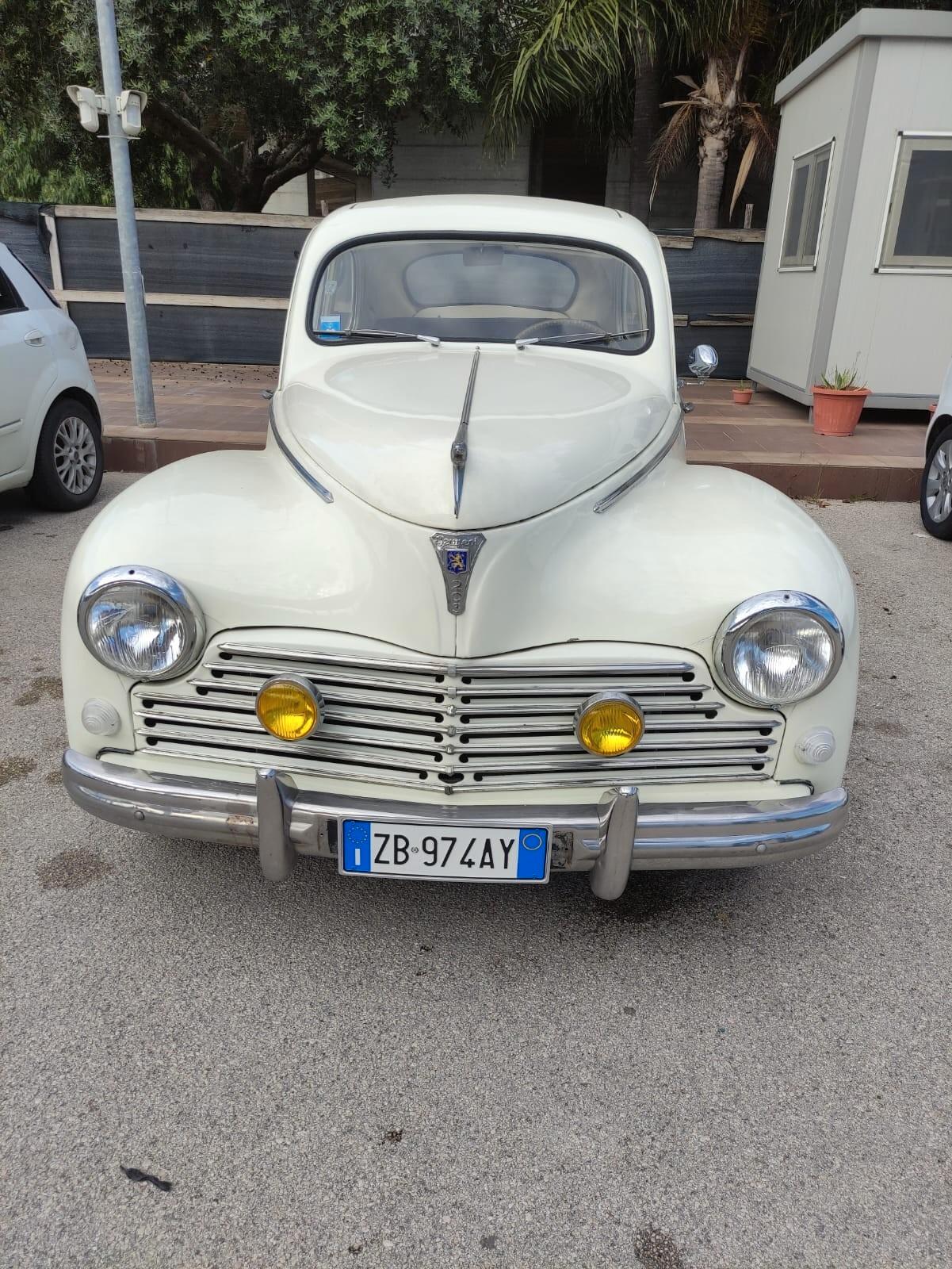 Peugeot 203 C anno 1955