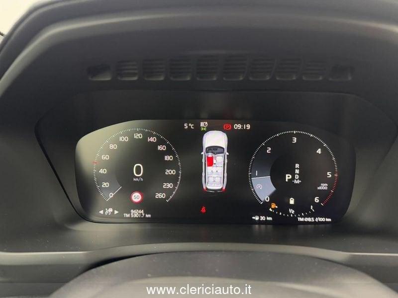 Volvo XC90 B5 (d) AWD Geartronic 7 posti Inscription (TETTO)