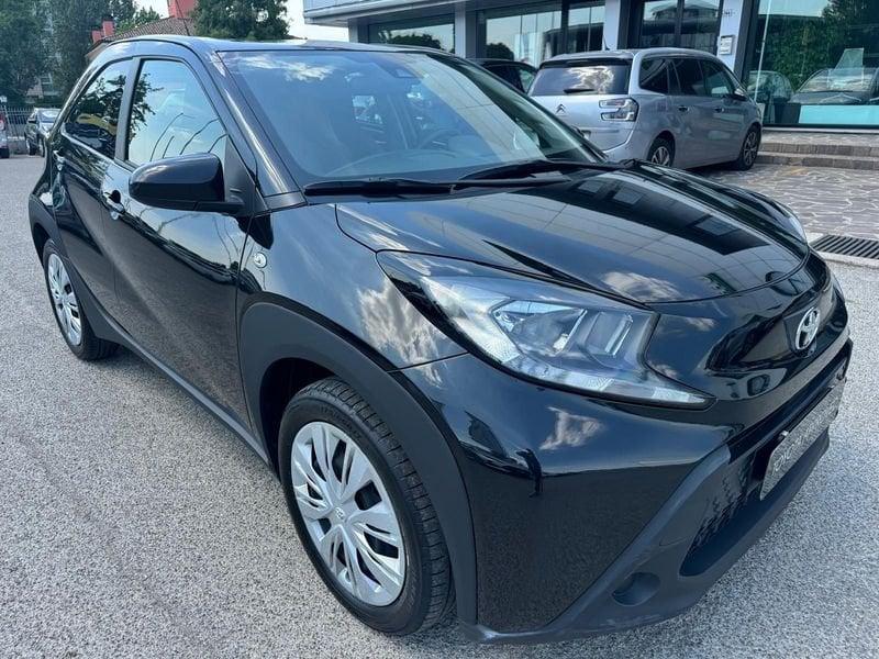 Toyota Aygo X 1.0B (72 CV) Active
