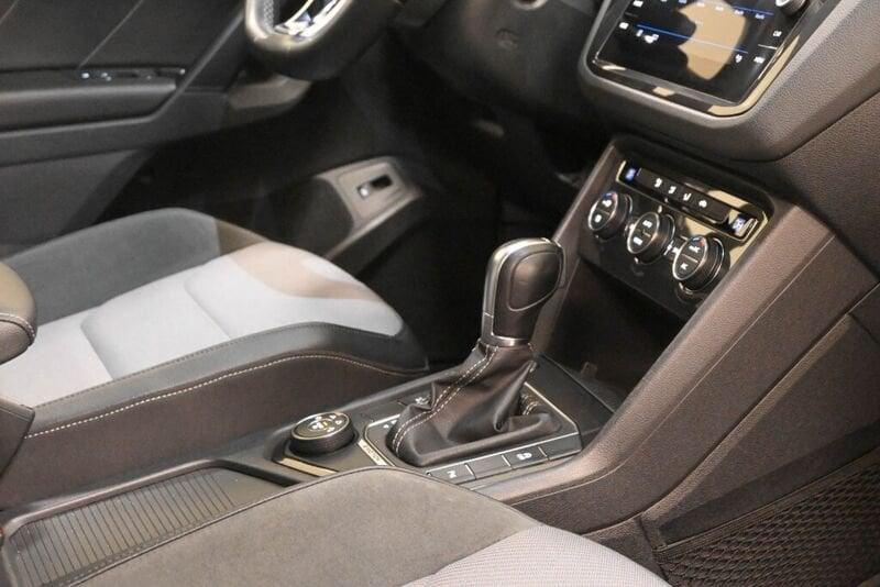 Volkswagen Tiguan Tiguan 2.0 TDI SCR DSG 4MOTION Advanced BMT