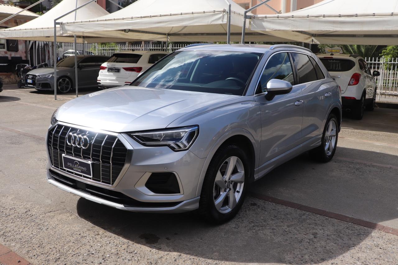 Audi Q3 40 TDI quattro S tronic Business Advanced