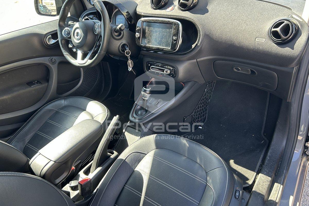 SMART fortwo EQ Ushuaïa (22kW)