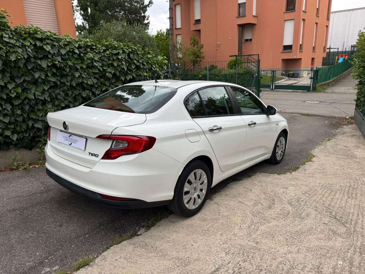 Fiat Tipo 1.6 Mjt 4 porte Easy SOLI 12000KM
