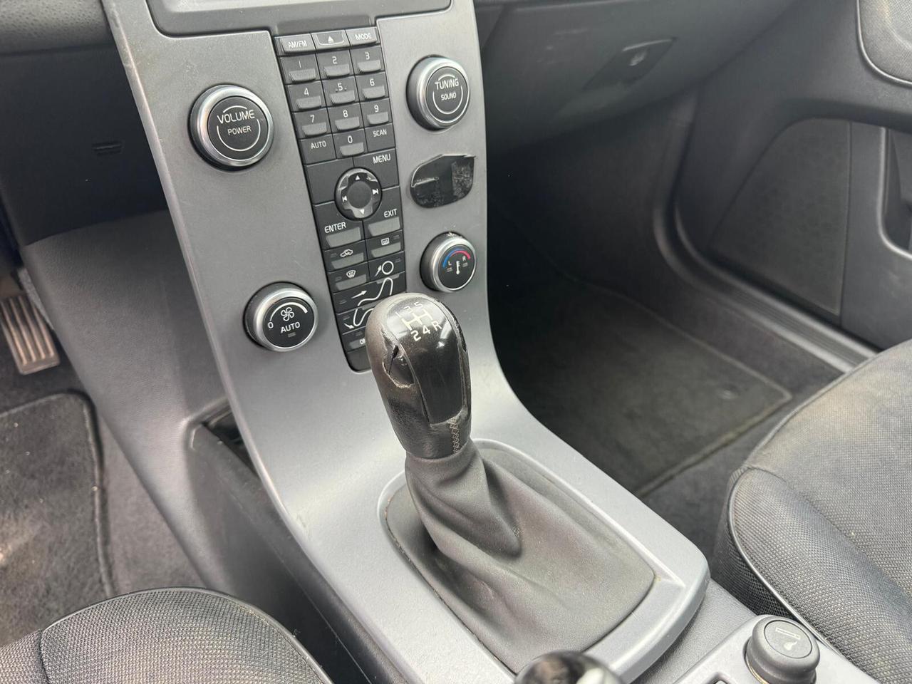 VOLVO V50 1.6 DIESEL DRIVE POLAR EURO 4 –