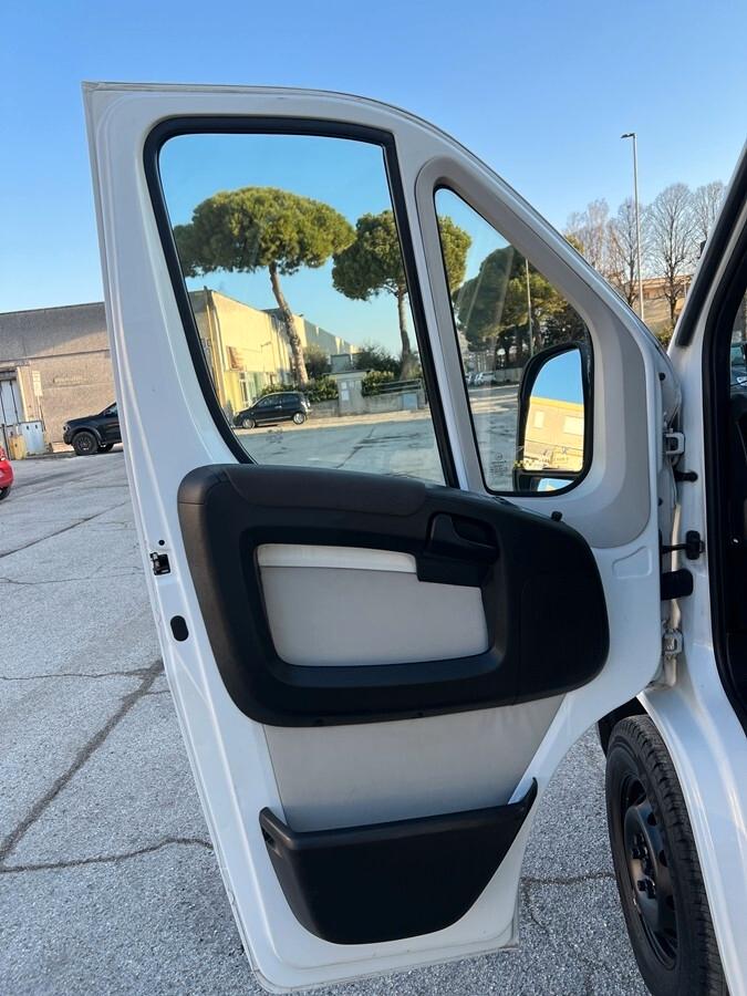 Peugeot Boxer 330 2.0 BlueHDi/160CV FAP PC-TN Combi Premium