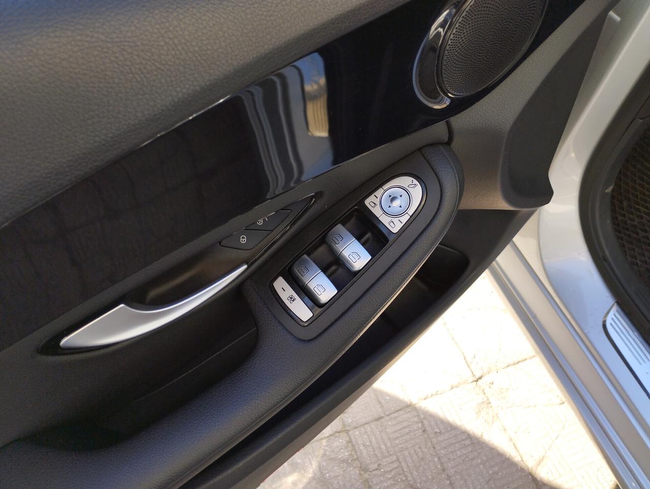 Mercedes-benz C 220 C 220 d Auto Business