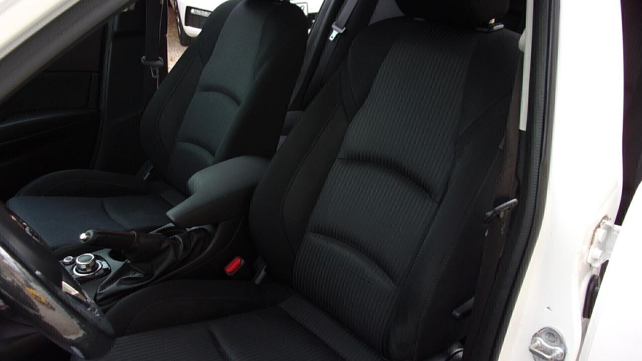 Mazda 3 Mazda3 1.5 Skyactiv-D Exceed