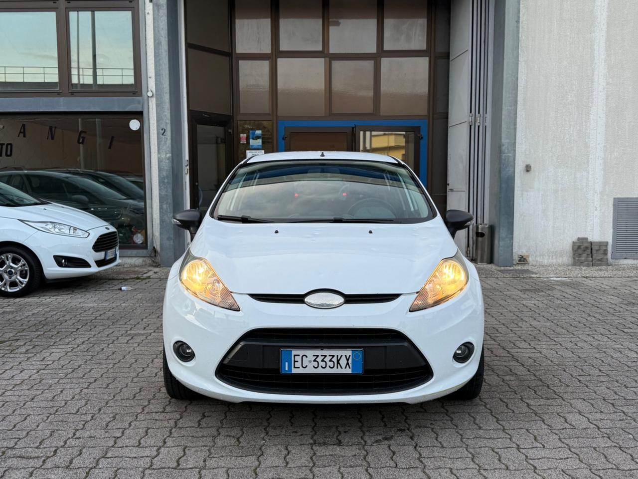 Ford Fiesta 1.4 5 porte Bz.- GPL Titanium
