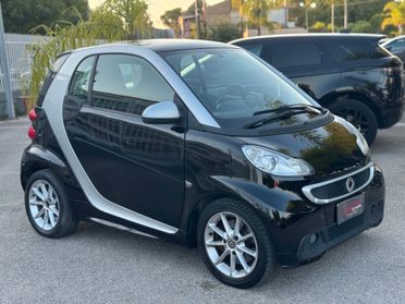 Smart ForTwo 1000 52 kW MHD Passion " 72.500KM "