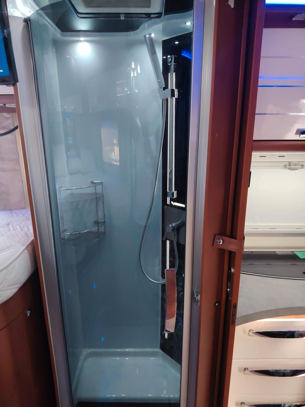 Mobilvetta kea m76 2019 KM 4200 FULL OPTIONAL + SCOOTER ELETTRICO