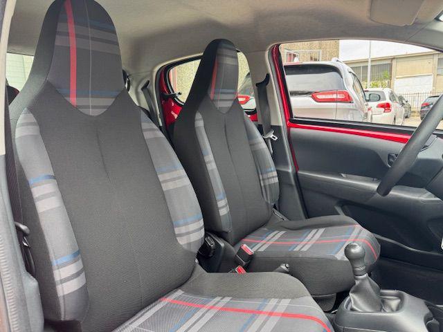 PEUGEOT 108 VTi 68 5 porte Allure TOP!