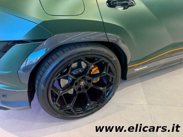 LAMBORGHINI Urus 4.0 Performante - VERDE HERMES MATT - AD PERSONAM