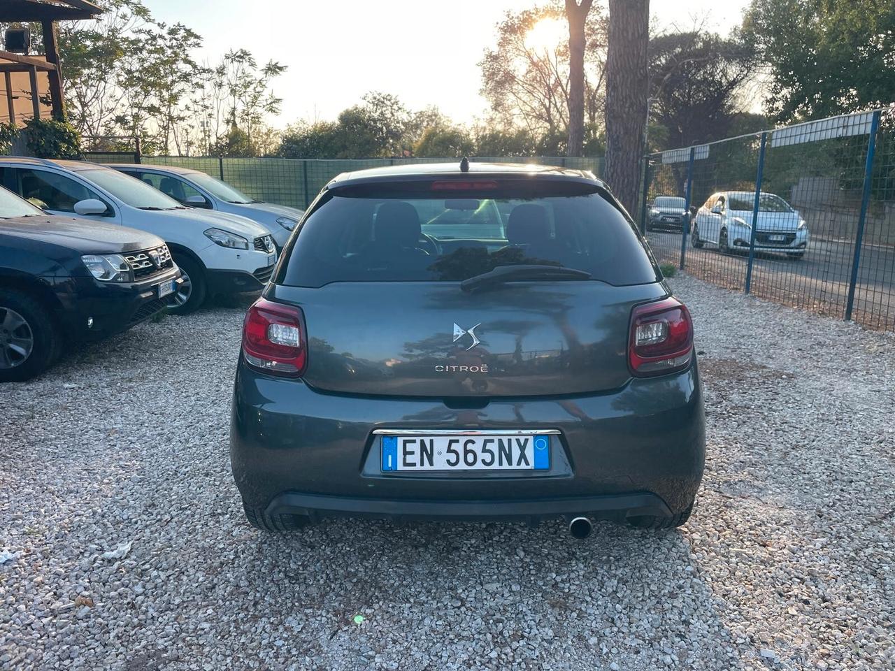 Ds DS3 3 1.4 HDi 70 Just Black