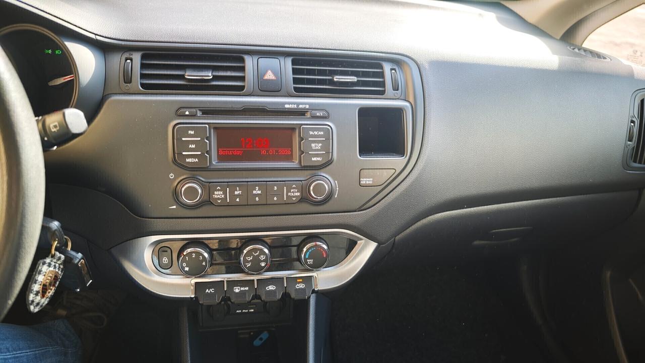Kia Rio 1.4 CRDi 5p. Cool diesel 90cv
