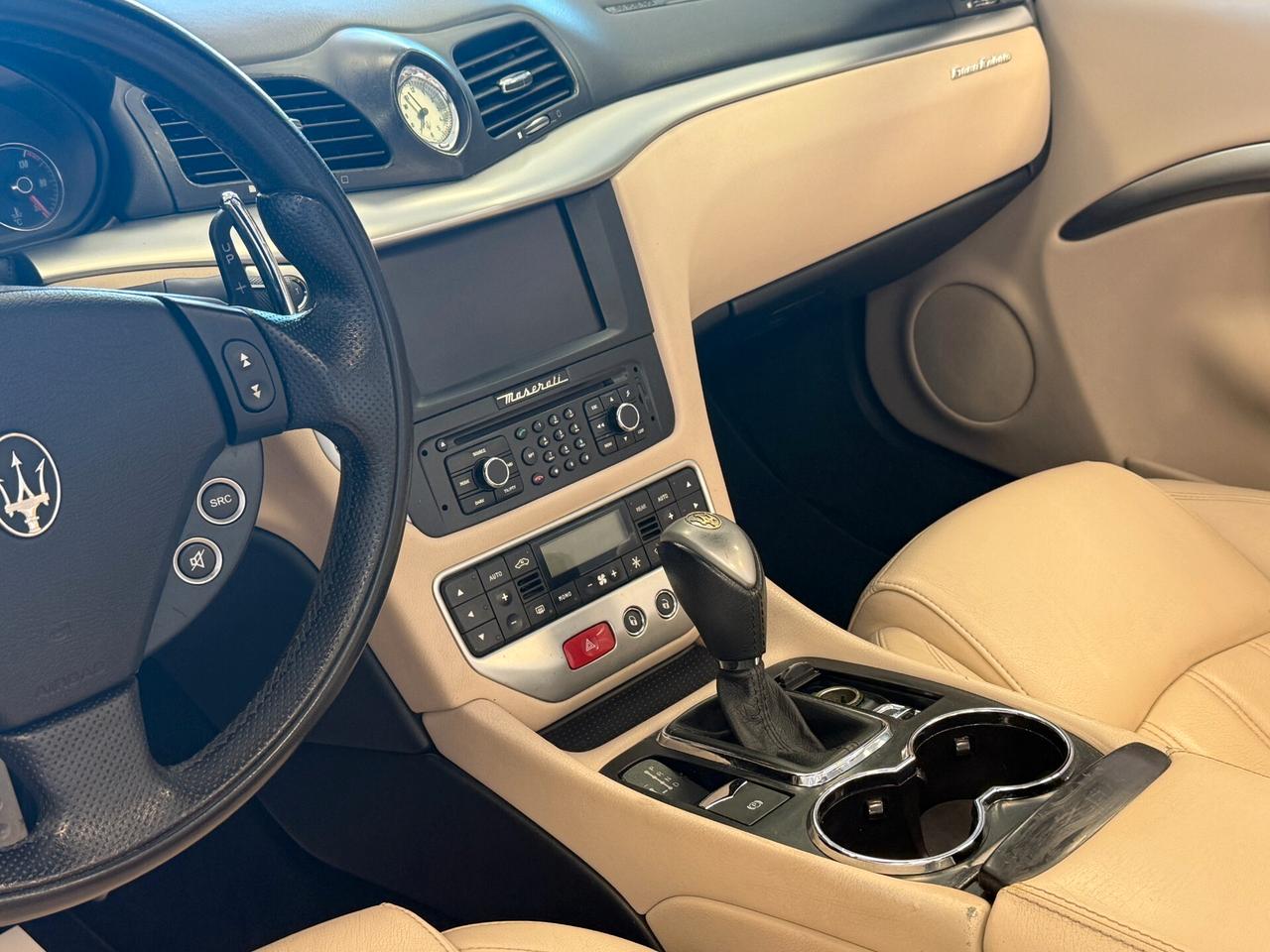 Maserati GranCabrio 4.7 V8