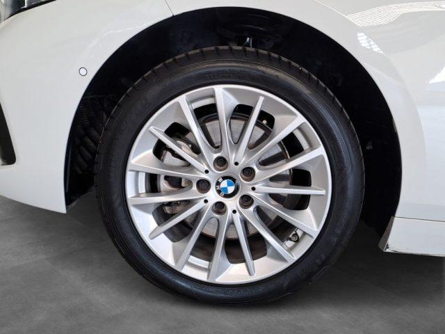BMW 116 i 5p. Advantage Aut.
