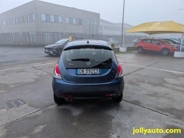 LANCIA Ypsilon 1.0 FireFly 5P S&S Hybrid Gold 5 posti - Ruotino